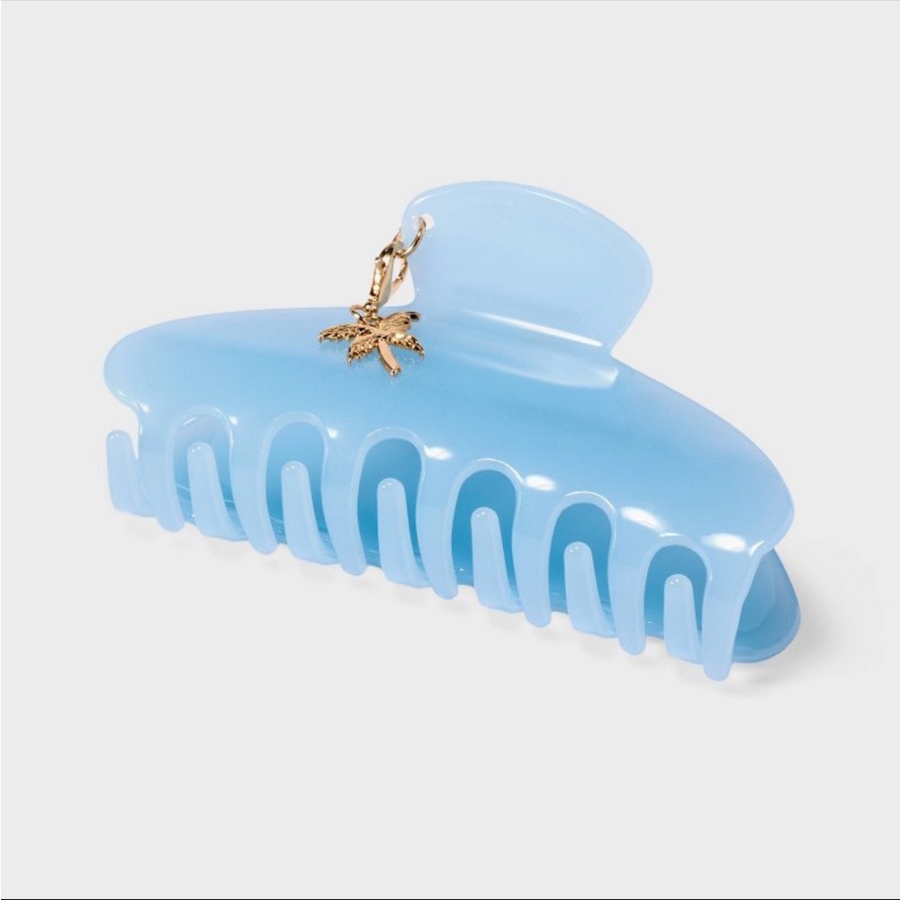 Charm Claw Clip Light Blue - Roller Rabbit x Target NEW - Picture 3 of 3